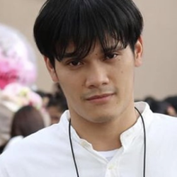 เพชรพล เที่ยงตรง